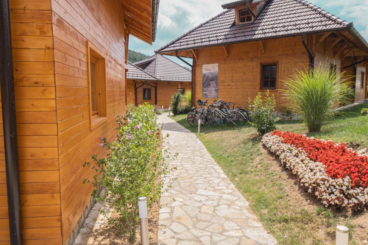 Kedar Selo Goc Villa Buitenkant foto